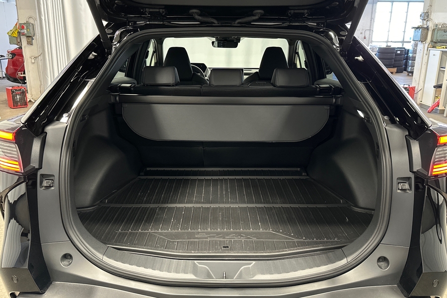 Toyota bZ4X vaihtoauto