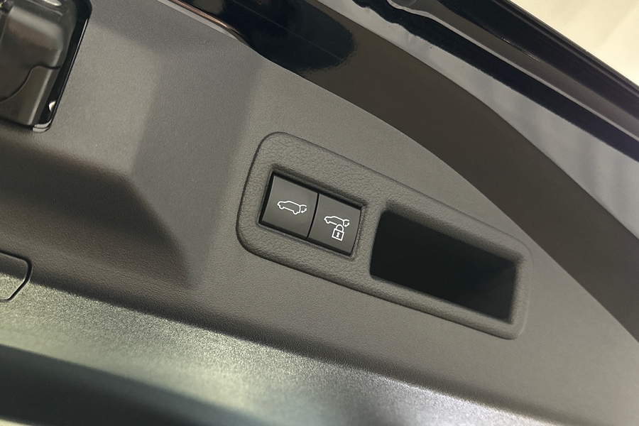 Toyota bZ4X vaihtoauto