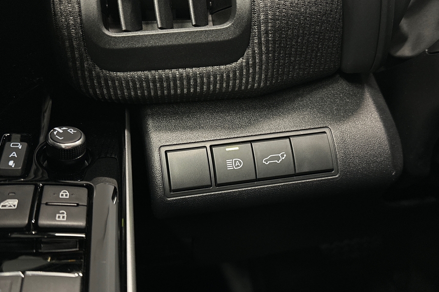 Toyota bZ4X vaihtoauto