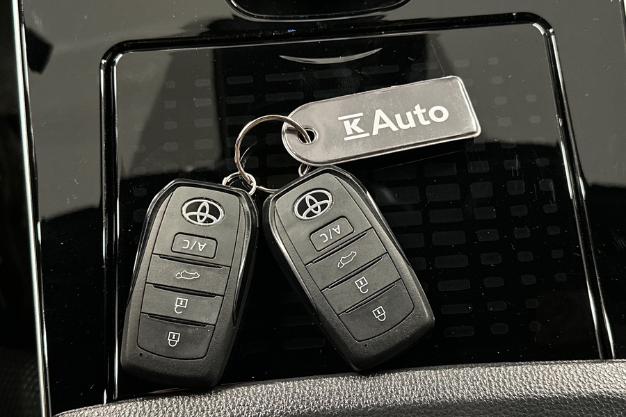 Toyota bZ4X vaihtoauto