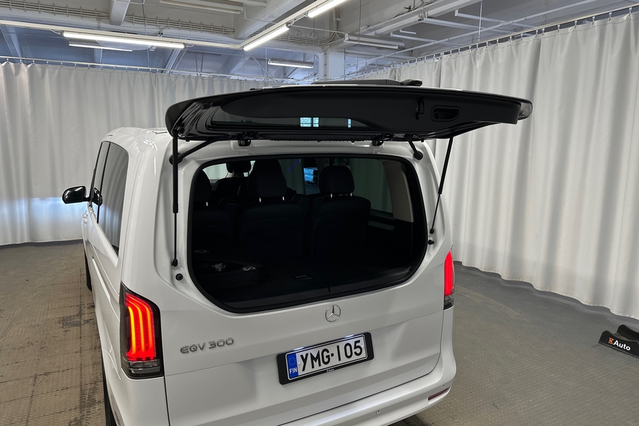 Mercedes-Benz EQV vaihtoauto