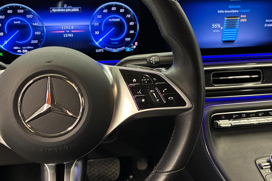 Mercedes-Benz EQV vaihtoauto