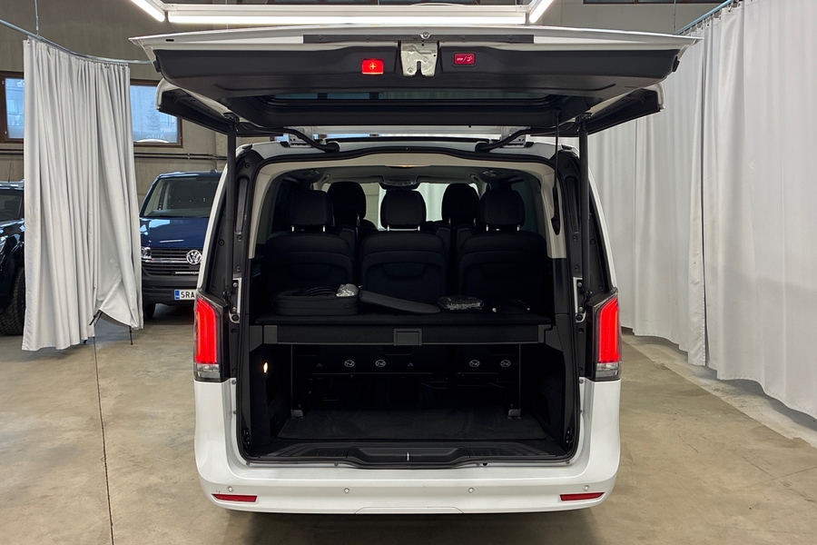 Mercedes-Benz EQV vaihtoauto