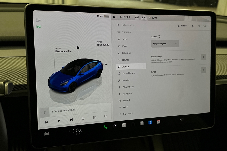 Tesla Model 3 vaihtoauto