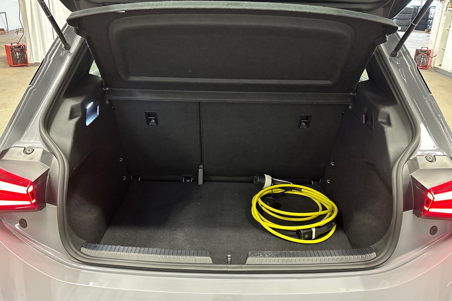 Cupra Born vaihtoauto