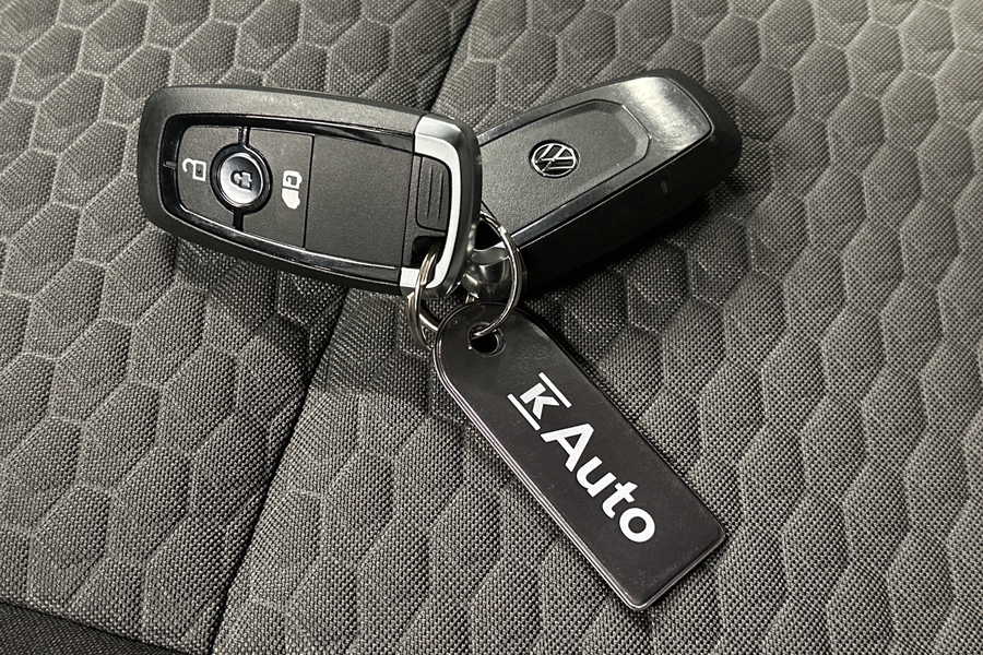 Volkswagen Caravelle vaihtoauto