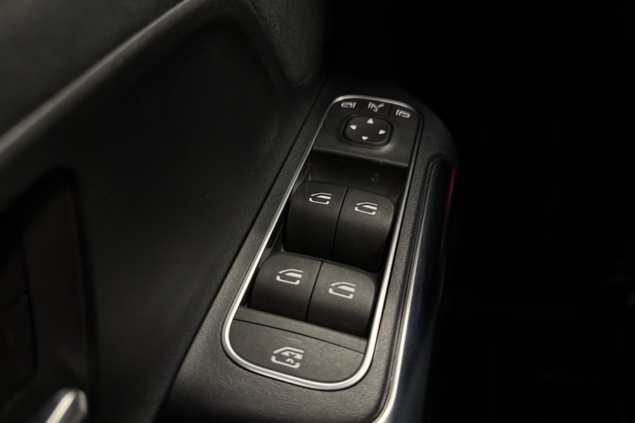 Mercedes-Benz EQA vaihtoauto