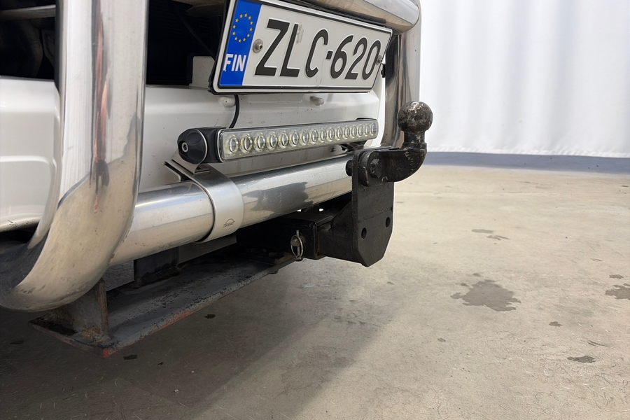 Toyota Hilux vaihtoauto