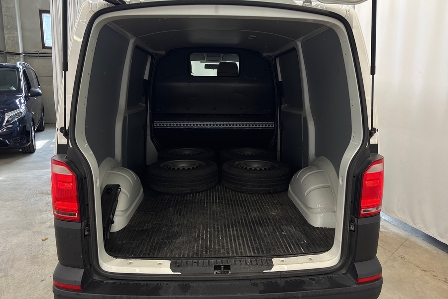 Volkswagen Transporter vaihtoauto