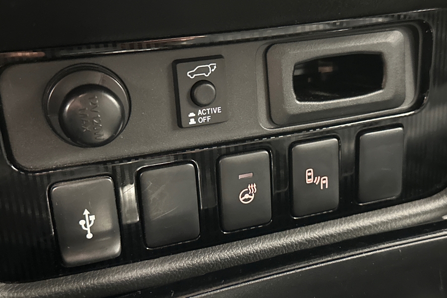 Mitsubishi Outlander PHEV vaihtoauto