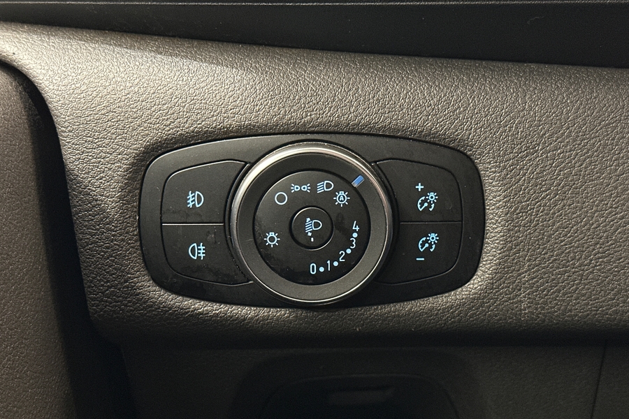 Ford Transit Custom vaihtoauto