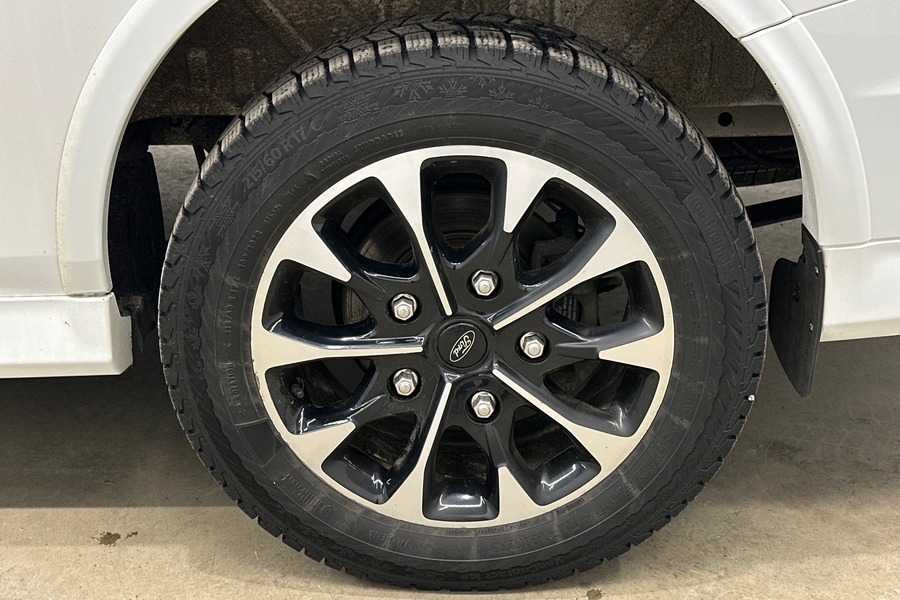 Ford Transit Custom vaihtoauto