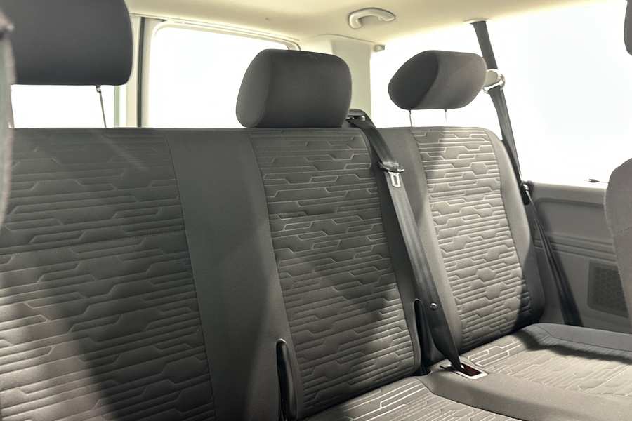 Volkswagen Caravelle vaihtoauto