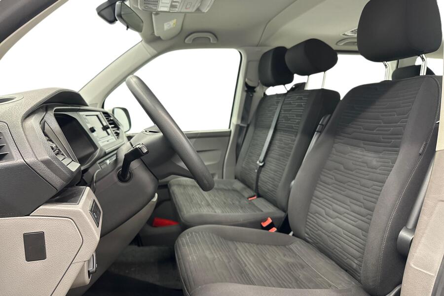 Volkswagen Caravelle vaihtoauto