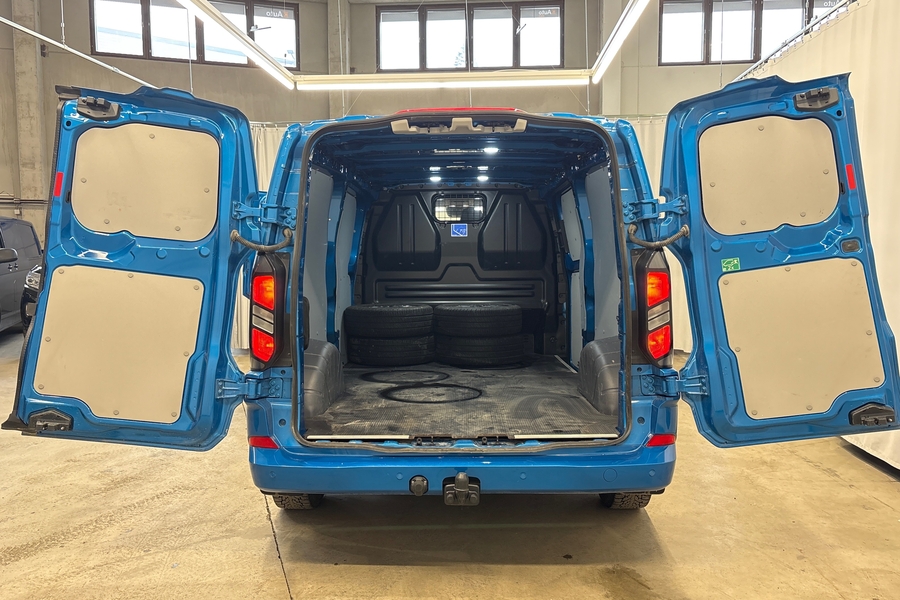 Ford Transit Custom vaihtoauto