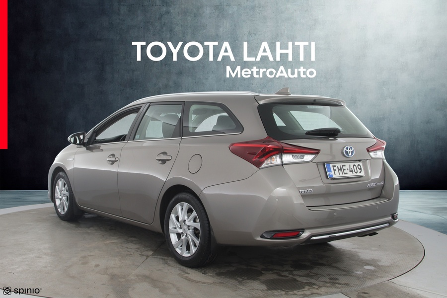 Toyota Auris vaihtoauto