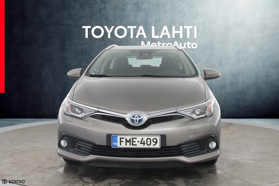 Toyota Auris vaihtoauto