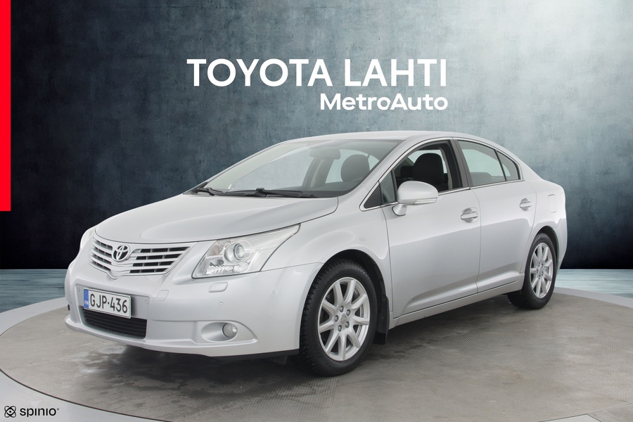 Toyota Avensis vaihtoauto