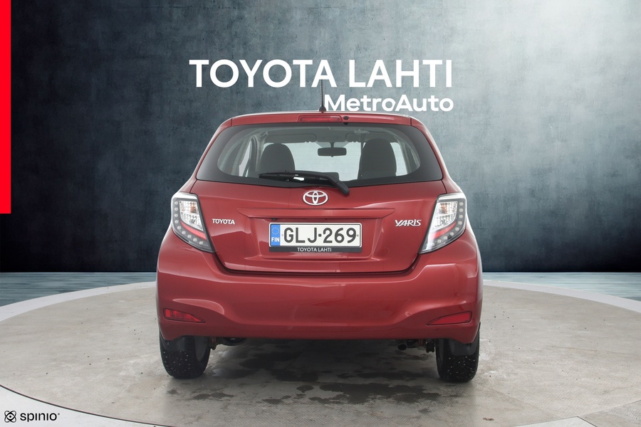 Toyota Yaris vaihtoauto