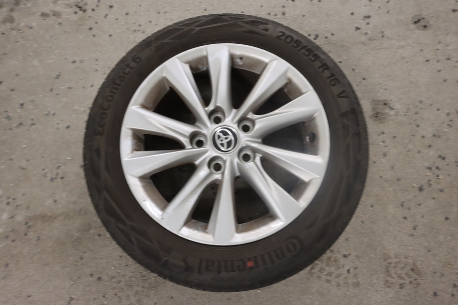 Toyota Corolla vaihtoauto