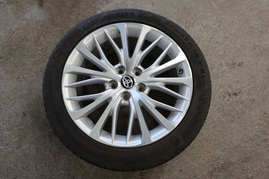 Toyota Camry vaihtoauto