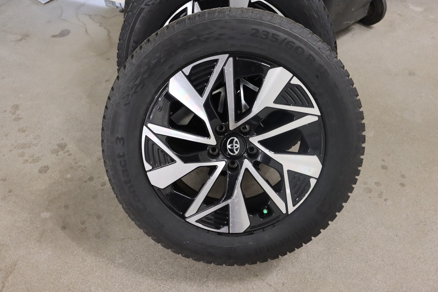 Toyota bZ4X vaihtoauto