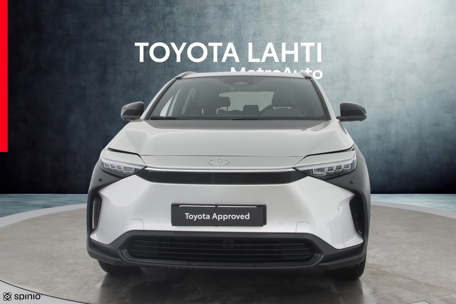 Toyota bZ4X vaihtoauto