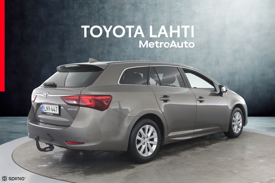 Toyota Avensis vaihtoauto