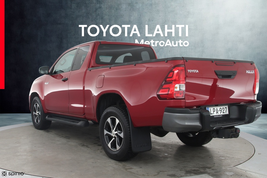 Toyota Hilux vaihtoauto