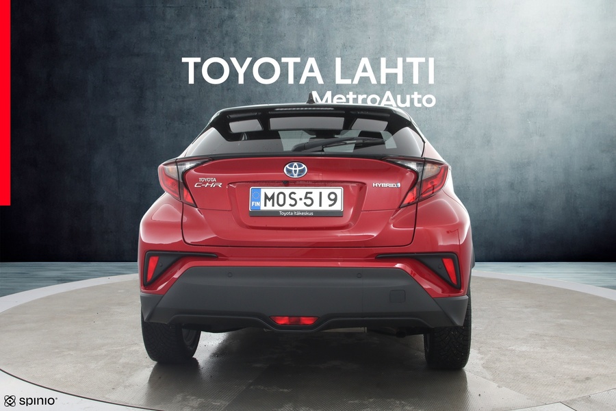 Toyota C-HR vaihtoauto