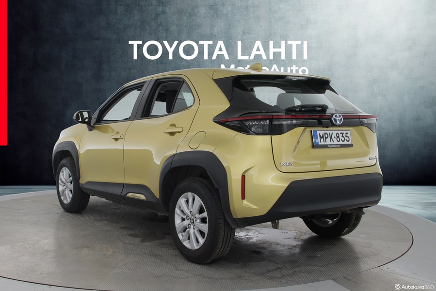 Toyota Yaris Cross vaihtoauto
