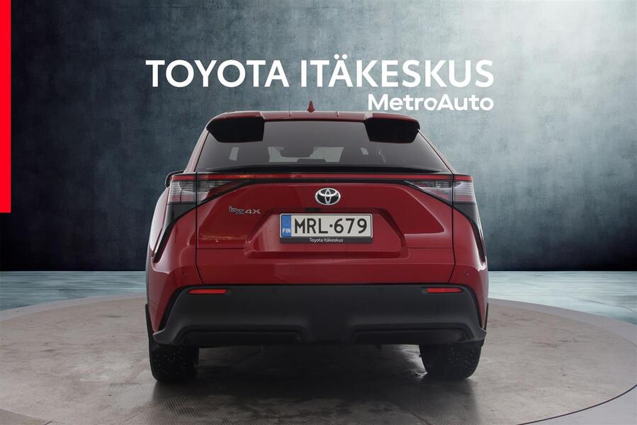 Toyota bZ4X vaihtoauto