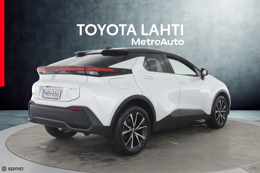 Toyota C-HR vaihtoauto