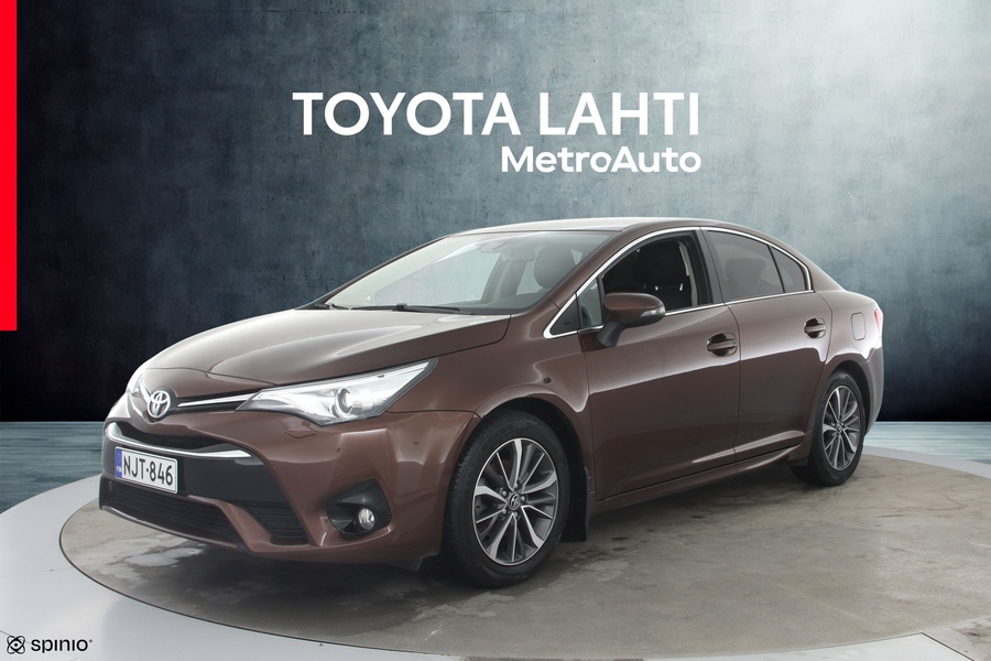 Toyota Avensis vaihtoauto