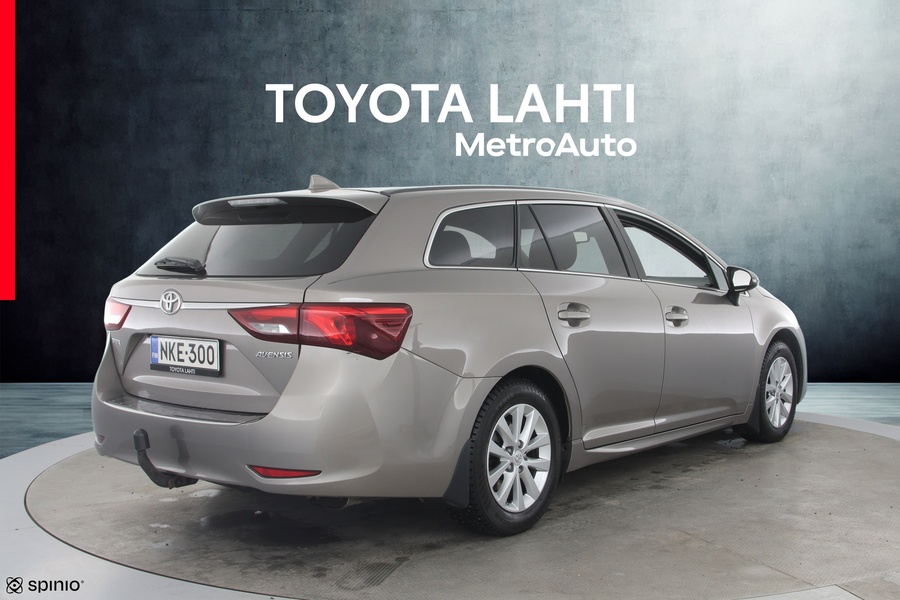 Toyota Avensis vaihtoauto