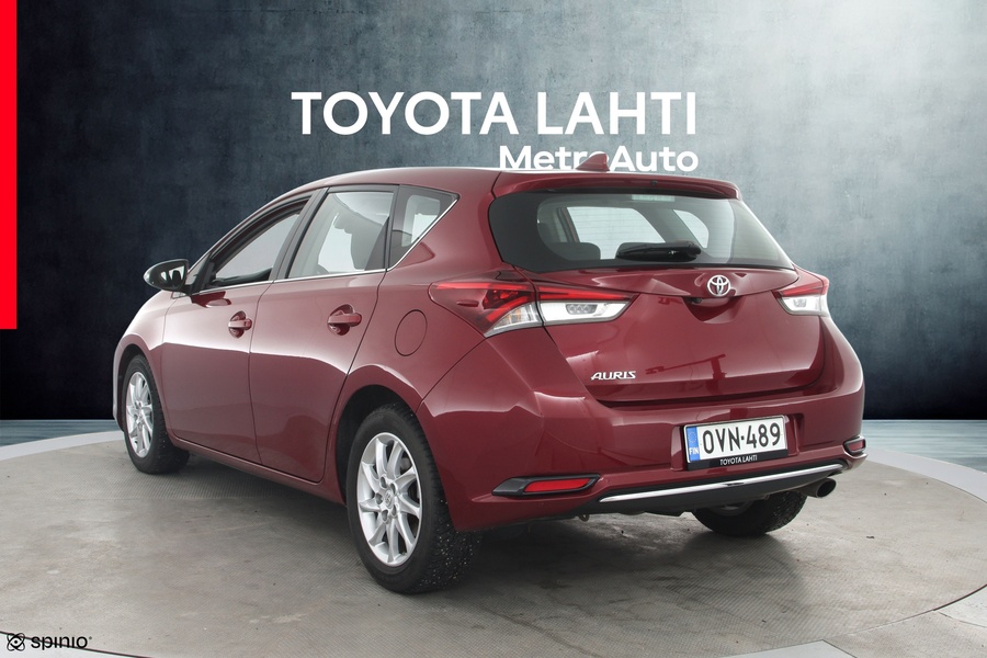 Toyota Auris vaihtoauto