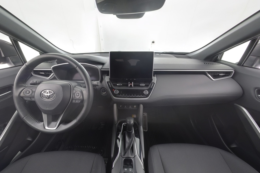 Toyota Corolla Cross vaihtoauto