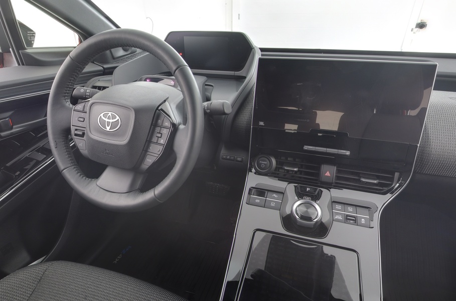 Toyota bZ4X vaihtoauto