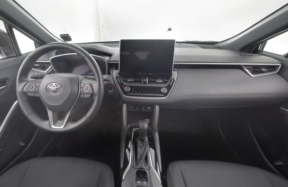 Toyota Corolla Cross vaihtoauto