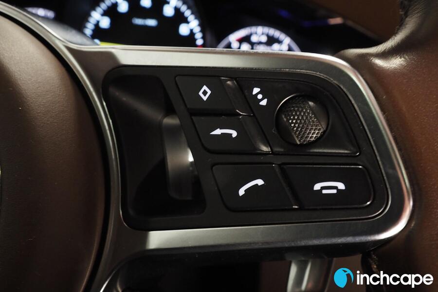 Porsche Cayenne vaihtoauto