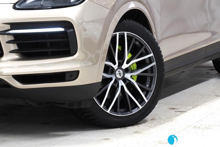 Porsche Cayenne vaihtoauto