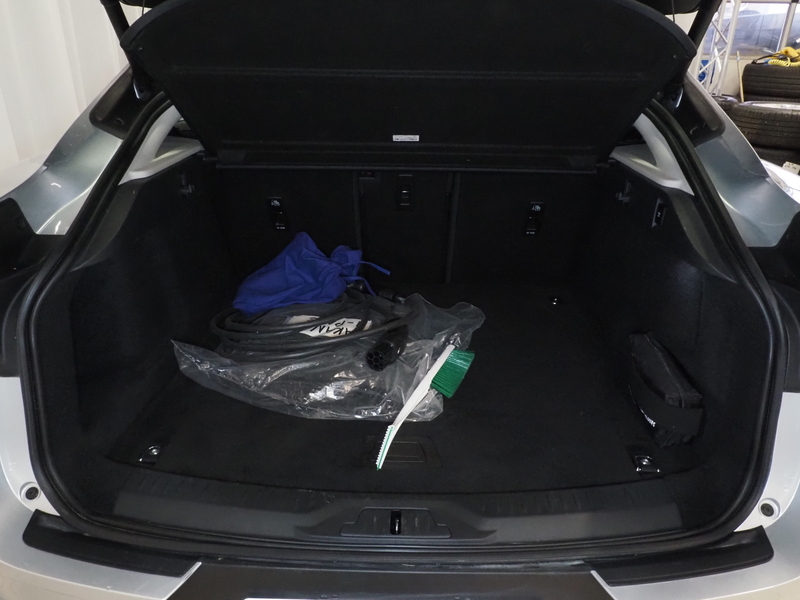 Jaguar I-PACE vaihtoauto