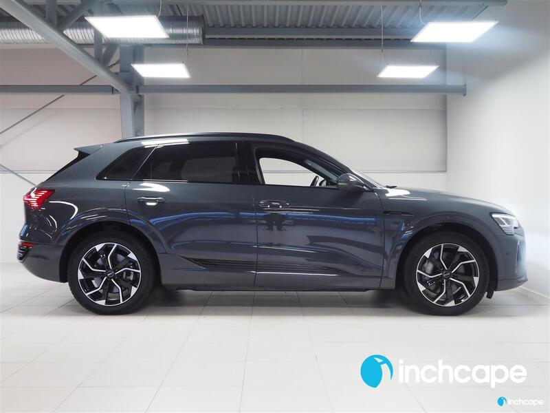 Audi Q8 e-tron vaihtoauto