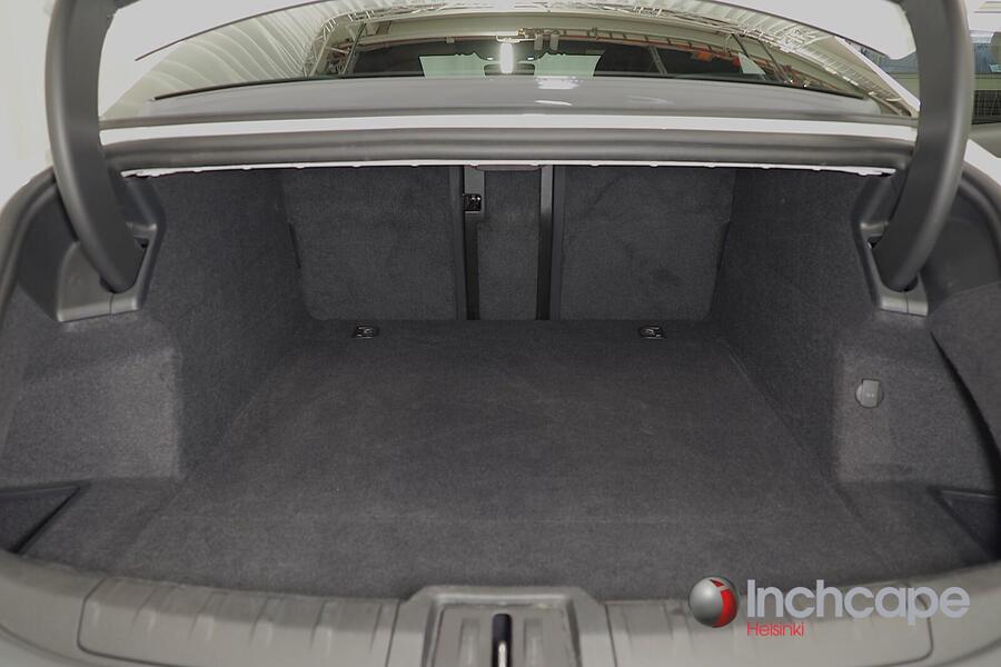 Porsche Taycan vaihtoauto