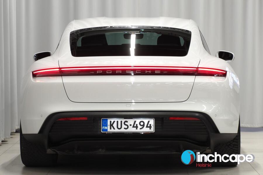 Porsche Taycan vaihtoauto