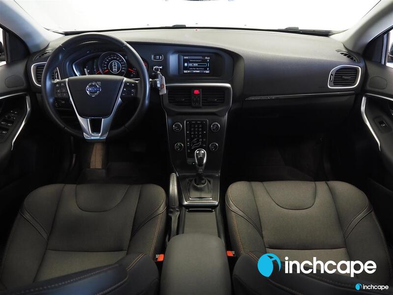 Volvo V40 Cross Country vaihtoauto