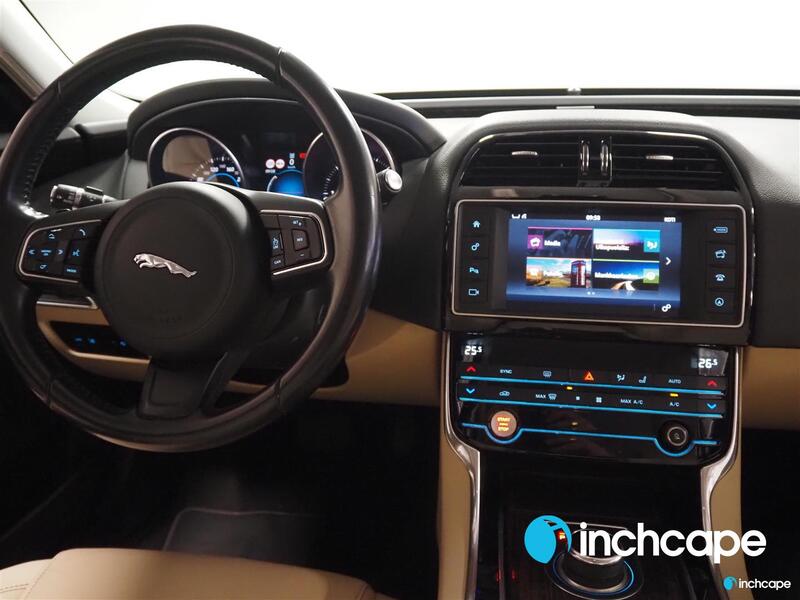 Jaguar XE vaihtoauto