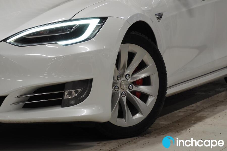 Tesla Model S vaihtoauto