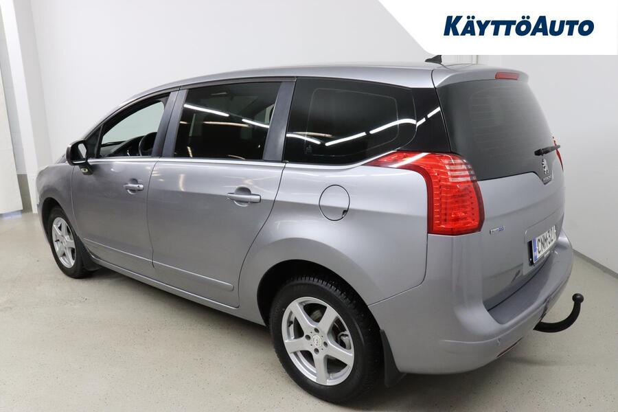 Peugeot 5008 vaihtoauto