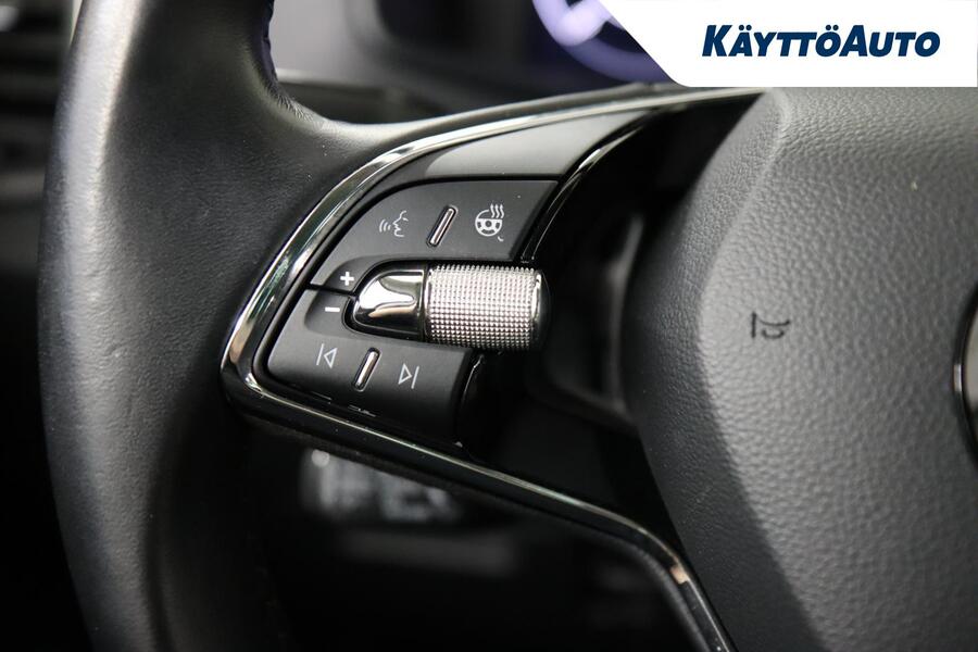 Skoda Karoq vaihtoauto